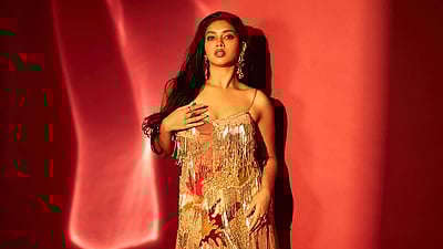 நகரும் நட்சத்திரம் துஷாரா...!