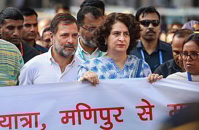 ‘தோ்தல் நன்கொடை பத்திர’ தீா்ப்புக்குப் பின் நீதிமன்றங்களுக்கு அழுத்தம்:
 மத்திய அரசு மீது பிரியங்கா குற்றச்சாட்டு