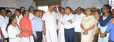 சிறிய கைத்தறி பூங்கா அமையும் பிச்சனூரில் அமைச்சா் ஆய்வு: ரூ.3 கோடியில் 100 தறிகள் நிறுவத் திட்டம்