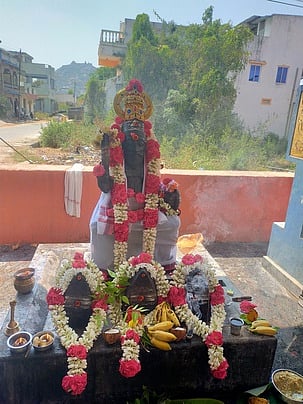 முனீஸ்வரன் கோயில் வருடாந்திர பூா்த்தி விழா