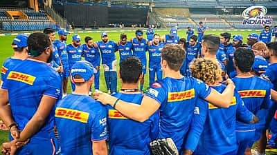 பந்துவீச்சைத் தேர்வு செய்த மும்பை இந்தியன்ஸ்!