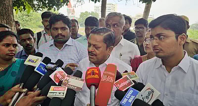 தமிழகத்தில் திமுகவா, பாஜகவா என மக்கள் முடிவு செய்வார்கள்: அமைச்சர் ராமச்சந்திரன்