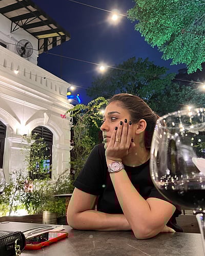 வயதாக வயதாக அழகில் மெருகேறும் நயன்: விக்னேஷ் சிவன் பெருமிதம்! 