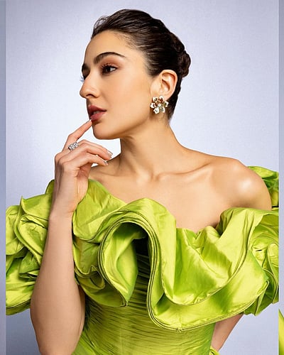 பச்சை நிறமே... பச்சை நிறமே... சாரா அலி கான்!