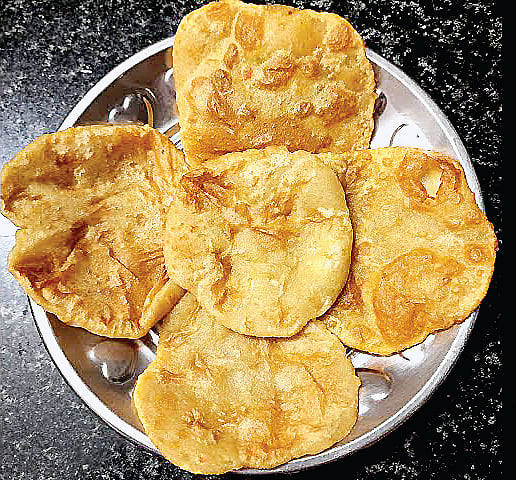 சக்கரவள்ளி கிழங்கு பூரி