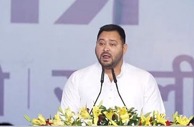 "அமலாக்கத்துறை, சிபிஐ, ஐடி - பாஜகவின் செல்கள்":  தேஜஸ்வி யாதவ் விமர்சனம்