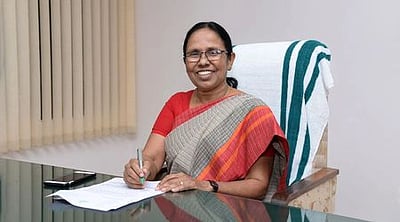 மாா்க்சிஸ்ட் முதல்கட்ட வேட்பாளா்கள் பட்டியல்:
கே.கே.ஷைலஜாவுக்கு வாய்ப்பு