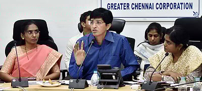 அம்மா மருந்தகங்கள் மூடப்படாது! - ஜெ. ராதாகிருஷ்ணன்