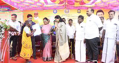 தூத்துக்குடி மாநகராட்சியில் பாதாளச் சாக்கடைத் திட்டத்திற்கு எம்.பி. அடிக்கல்