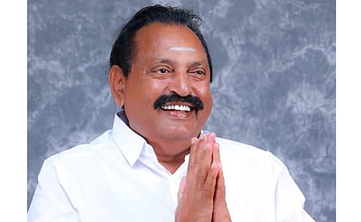 நாமக்கல் அதிமுக வேட்பாளர் யார்? 