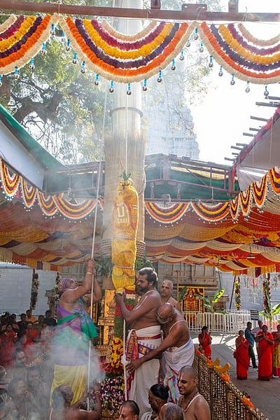 ஸ்ரீ கல்யாண வெங்கடேஸ்வர சுவாமி கோயில் பிரம்மோற்சவம் தொடக்கம்