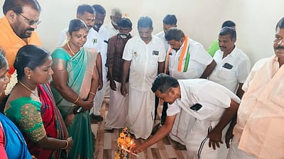 கீழப்பாவூா் ஒன்றியத்தில்
ரூ.50.20 லட்சத்தில் புதிய கட்டடங்கள் திறப்பு