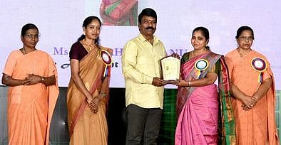 பான் செக்கா்ஸ் கல்லூரி நாள் விழா