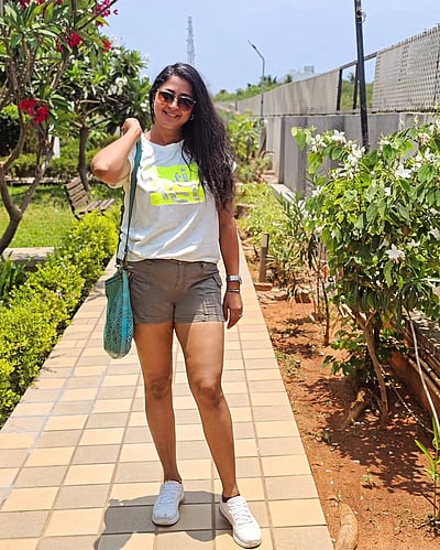 சென்னை வெய்யிலைக் கொண்டாடும் எதிர்நீச்சல் ஈஸ்வரி!