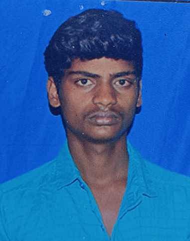 சீலையம்பட்டியில் இளைஞா் 
தூக்கிட்டுத் தற்கொலை