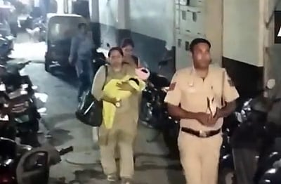 தில்லியில் குழந்தை கடத்தல் கும்பல் கைது: 2 பச்சிளம் குழந்தைகள் மீட்பு