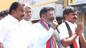 ‘காங்கிரஸ் தோ்தல் அறிக்கை பெண்களின் வாழ்க்கைத் தரத்தை உயா்த்தும்’: தொல் திருமாவளவன்