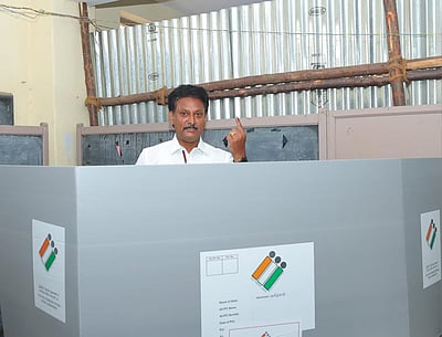 அமைச்சர் அன்பில் மகேஸ் வாக்களித்தார்!