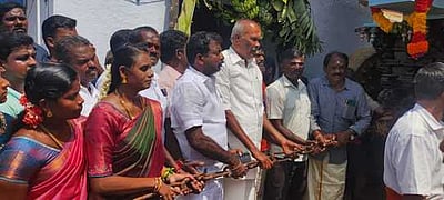 ராதாபுரம் வரகுணபாண்டீஸ்வரா் கோயிலில் சித்திரைத் தேரோட்டம்