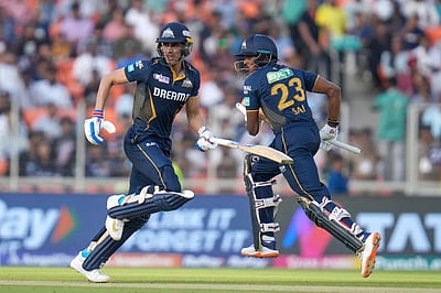 குஜராத் டைட்டன்ஸ் பேட்டிங்; கேன் வில்லியம்சன் அணியில் சேர்ப்பு!