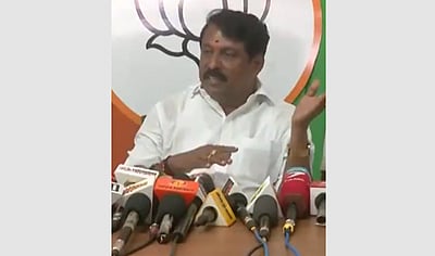 ரூ. 4 கோடி பறிமுதல் விவகாரத்தில் எனக்கு எந்த சம்மனும் வரவில்லை: நயினார் நாகேந்திரன்