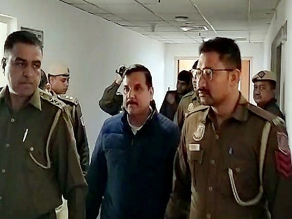 ஆதாரங்களை அழிக்கக்கூடாது: சஞ்சய் சிங்குக்கு நீதிமன்றம் உத்தரவு!