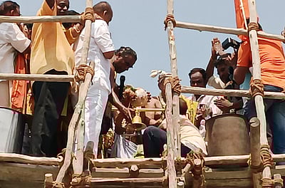 படவேட்டு எல்லையம்மன் கோயில் கும்பாபிஷேகம்