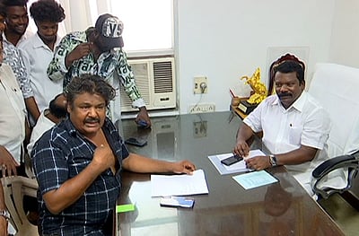 காங்கிரஸில் இணையும் மன்சூர் அலிகான்!