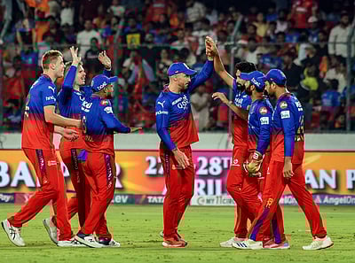 "நிம்மதியாக உறங்குவோம்": ஒரு மாதத்துக்குப் பிறகு வென்ற நெகிழ்ச்சியில் ஆர்சிபி கேப்டன்!