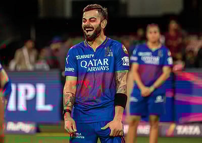 விராட் கோலியின் ஃபீல்டிங் குறித்து மேக்ஸ்வெல் பகிர்ந்த நகைச்சுவை!