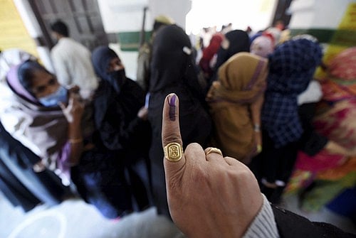 மக்கள் தீா்ப்பை ஏற்றிடுக!