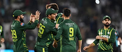 வங்கதேசத்துடனான டெஸ்ட்: பாகிஸ்தான் அணி அறிவிப்பு