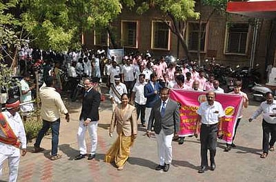 சமரச விழிப்புணா்வுப் பேரணி