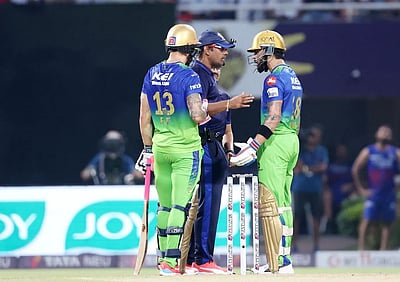 விராட் கோலியின் ஆட்டமிழப்பு குறித்து ஆர்சிபி கேப்டன் கூறியதென்ன?