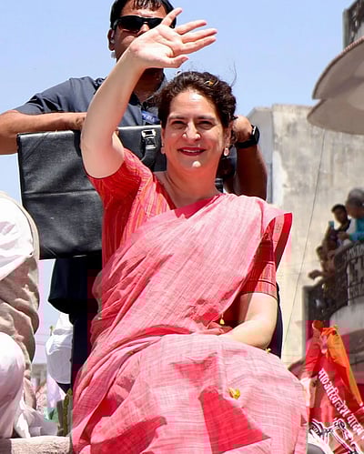 பிரசாரத்தில்.. பிரியங்கா காந்தி!