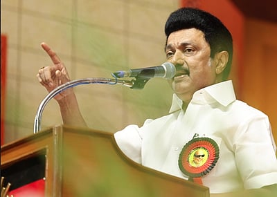 சிறப்புப் பொருளாதார மண்டலங்களில் தமிழ்நாடு முதலிடம்: முதல்வா் பெருமிதம்