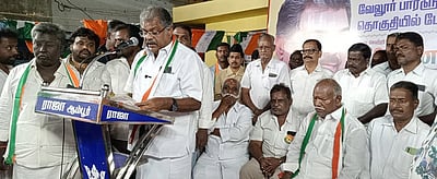 ஆம்பூரில் ஜி.கே.வாசன் பிரசாரம்