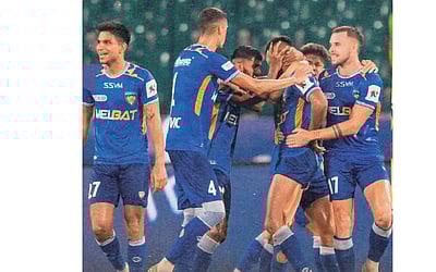 பிளே-ஆஃப் நம்பிக்கையில் சென்னை