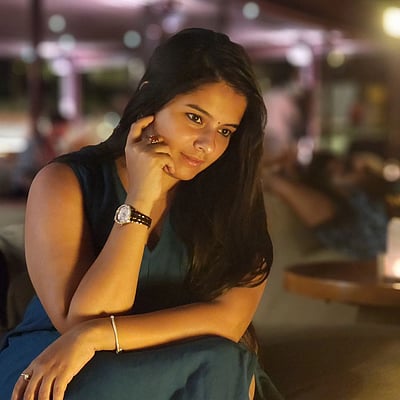 பாலியில் ‘எதிர்நீச்சல்’ நந்தினி!