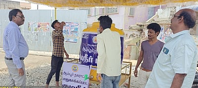 ஆம்பூரில் 12 இடங்களில் குடிநீா் பந்தல்