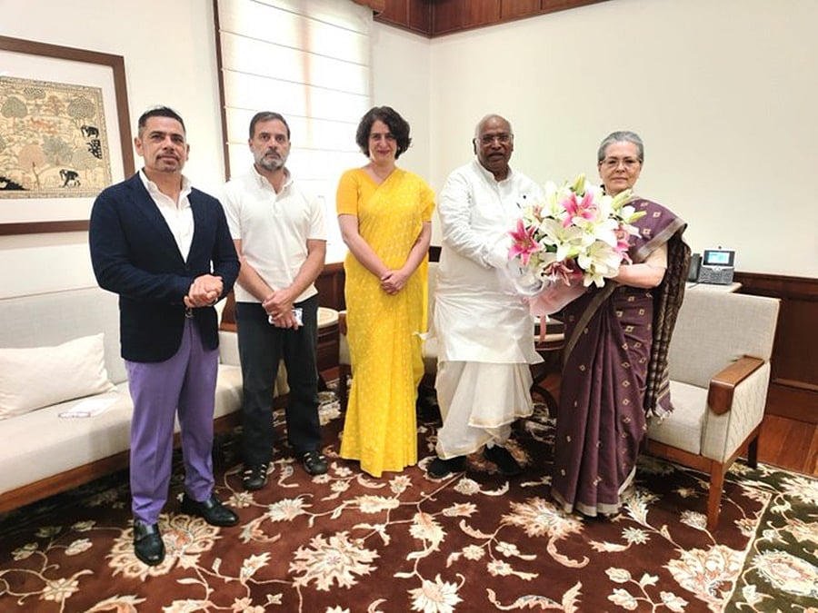 சோனியா காந்திக்கு மல்லிகார்ஜுன கார்கே வாழ்த்து