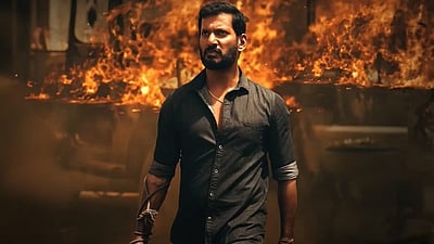 பயமோ, வருத்தமோ இல்லாமல் கட்டப்பஞ்சாயத்து நடக்கிறது: விஷாலின் அதிரடி பதிவு! 