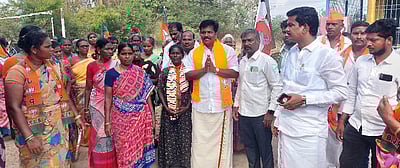 காக்களூா் சிட்கோவில் கூடுதல் தொழிற்சாலைகள்: பாஜக வேட்பாளா் உறுதி