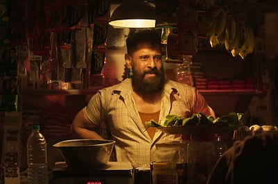 3 தோற்றங்களில் விக்ரம்?