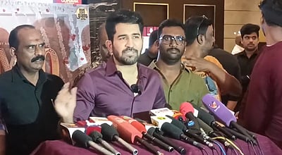 ரோமியோ படத்தை பாருங்கள் கண்டிப்பாக கண்ணீர் வரும்: விஜய் ஆண்டனி