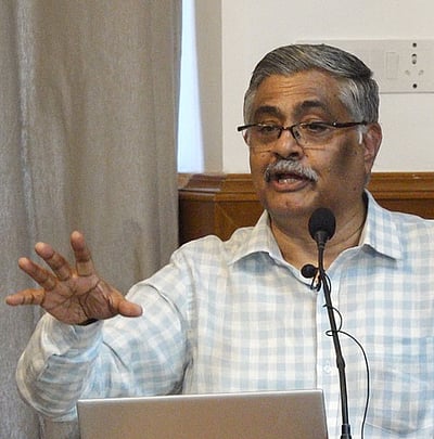 ஆவணங்கள் குறித்த தெளிவான அறக்கோட்பாடு காலத்தின் தேவை: ஆய்வாளா் ஆா்.பாலகிருஷ்ணன்