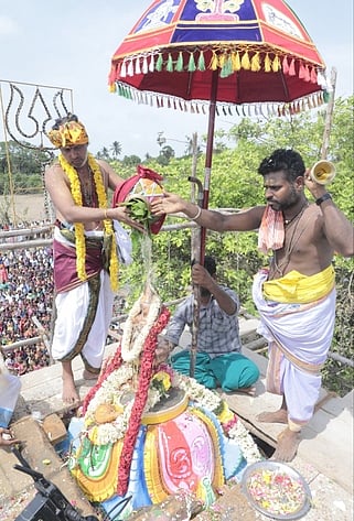 மகாமாரியம்மன் கோயில் கும்பாபிஷேகம்