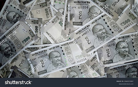 500 ரூபாய் நோட்டுகளின் பங்கு 86.5 சதவீதமாக அதிகரிப்பு:
2000 ரூபாய் நோட்டுகளை திருப்பபெற்றதன் எதிரொலி