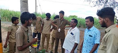 ‘வோ் டானிக்’ குறித்து தென்னை விவசாயிகளுக்கு விளக்கம்