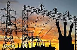 எரிவாயு உருளை தட்டுப்பாடு: மின்நுகா்வு அதிகரிப்பு